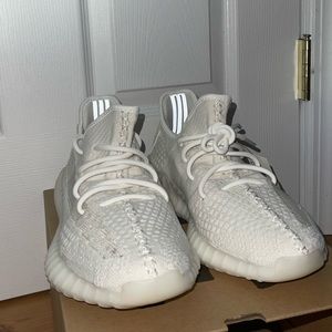 Yeezy 350 Bone size 9 mens